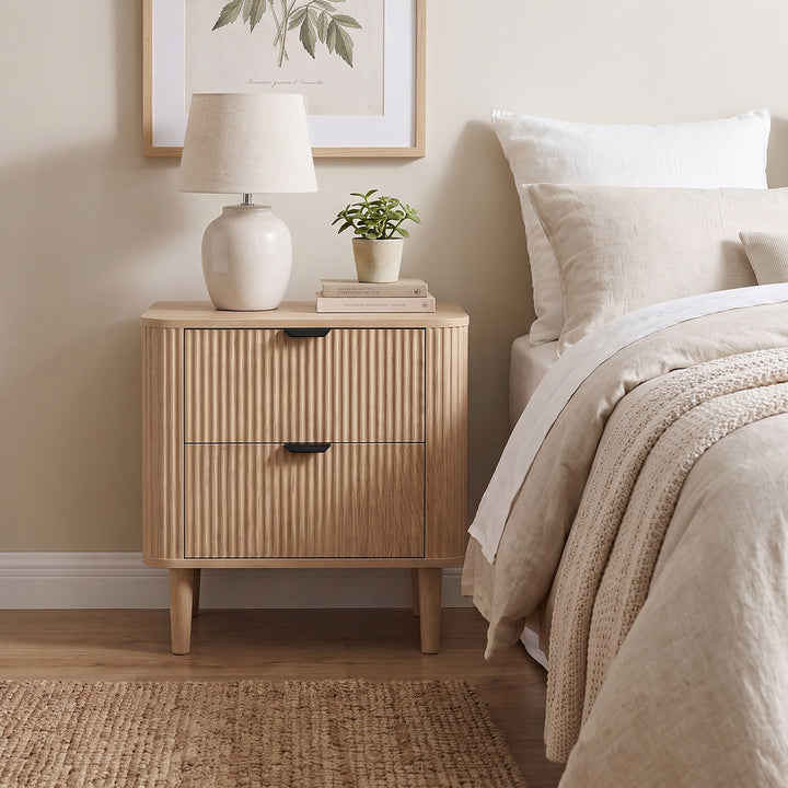 00+Nightstand Bedside Table Oak with Fluted 2-Drawer Storage for Bedroom WOODLINE