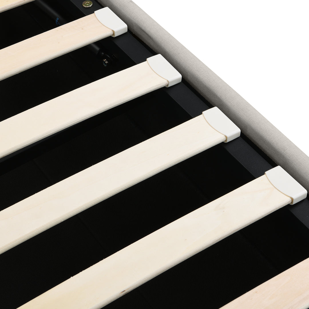 Chesterfield light grey upholstered storage gas lift bed (135*190cm) KROTS LIGHT GREY DOUBLE UK